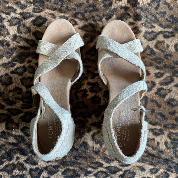 TOMS Platform Wedge Sandal - Size 9 - Picture 5 of 8